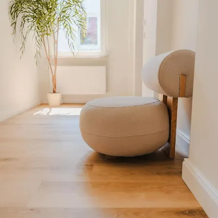 Staylight Business & Boutique - Parking Lot Hildesheim